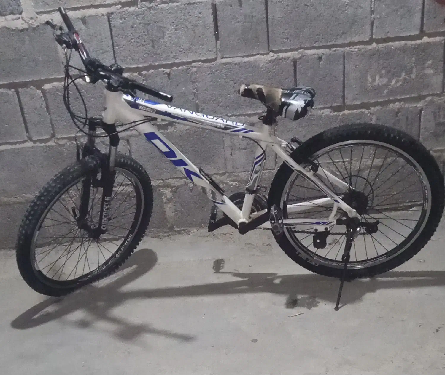 دوچرخه 26|دوچرخه، اسکیت، اسکوتر|سندرک, |دیوار