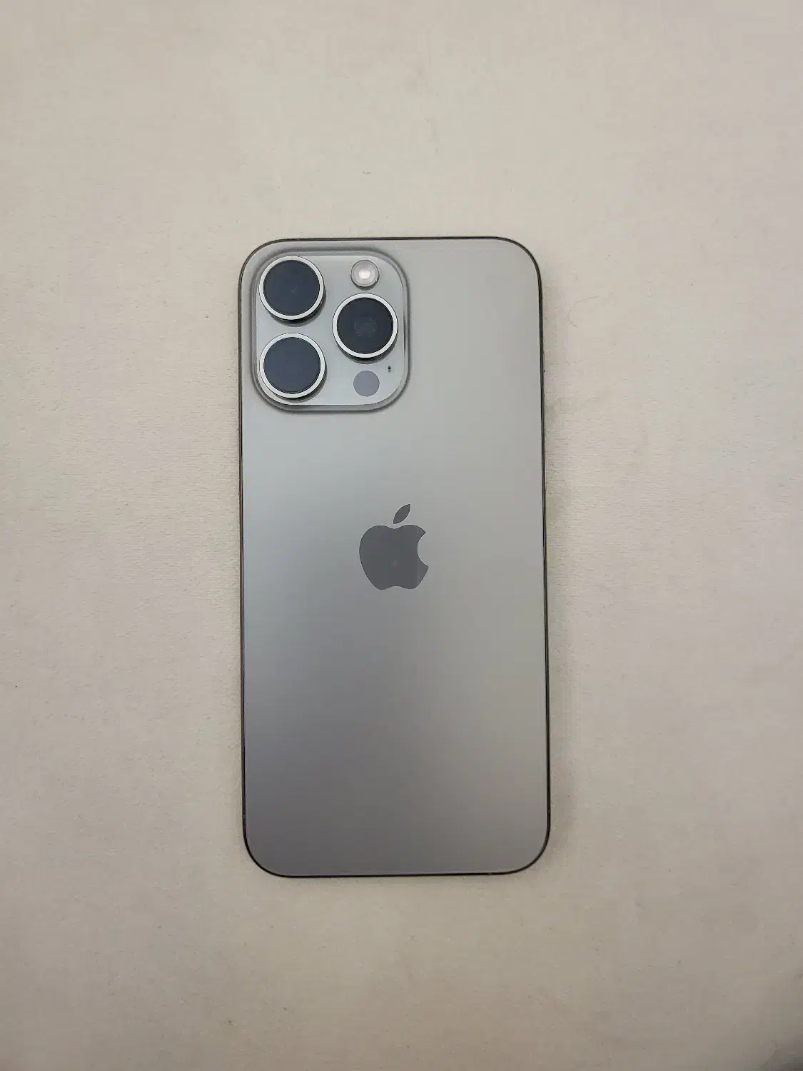 آیفون ۱۵ پرومکس ۵۱۲ ریجستر شده|موبایل|رشت, دیلمان|دیوار