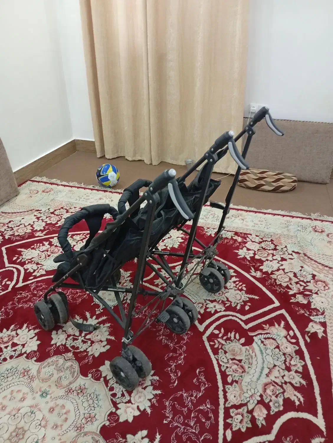 کالسکه دوقلویی عصایی|کالسکه و لوازم جانبی|اهواز, بیست متری شهرداری|دیوار