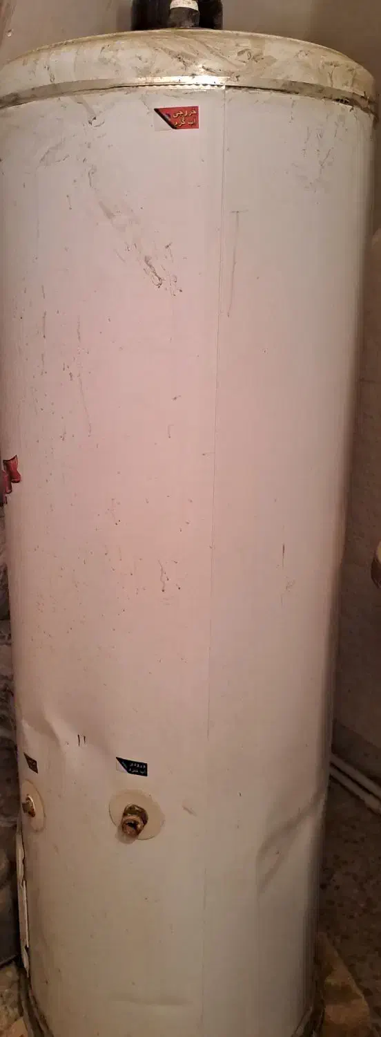 آبگرمکن|آبگرمکن، پکیج، شوفاژ|شهرضا, |دیوار