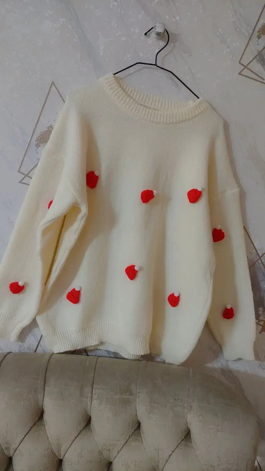 بافت اروپایی برجسته|لباس|اصفهان, تخت فولاد|دیوار