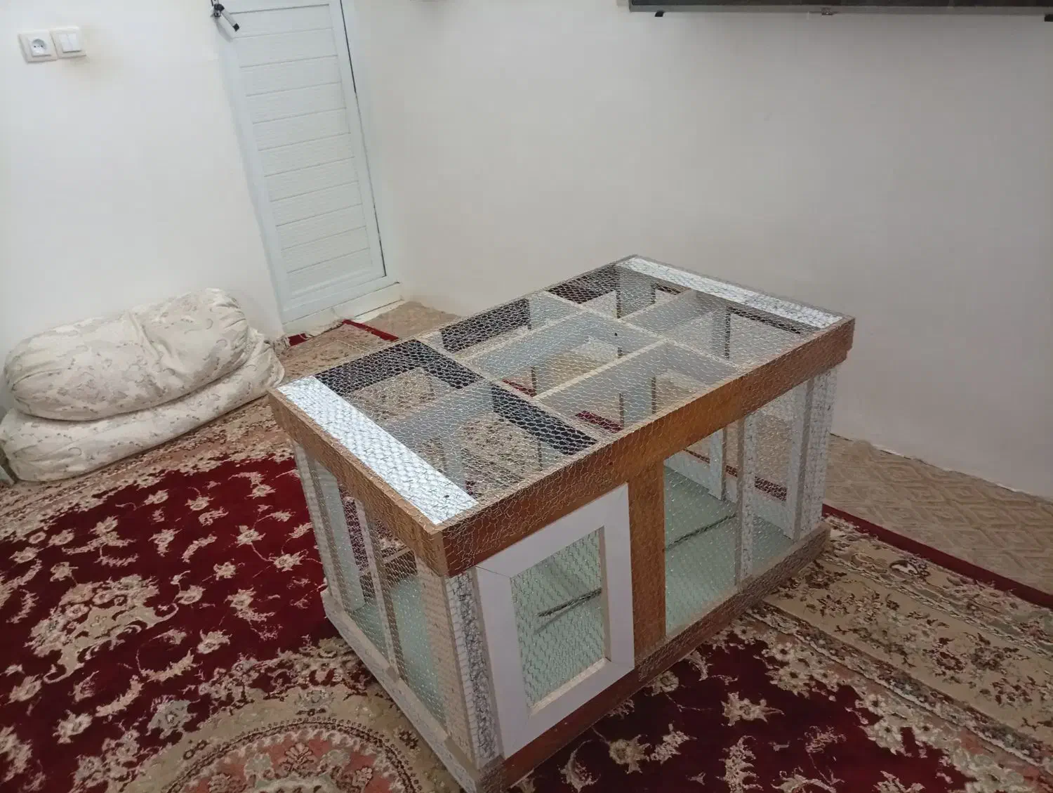 جفت کنی یا به اصطلاح گنجه|لوازم جانبی حیوانات|زابل, |دیوار