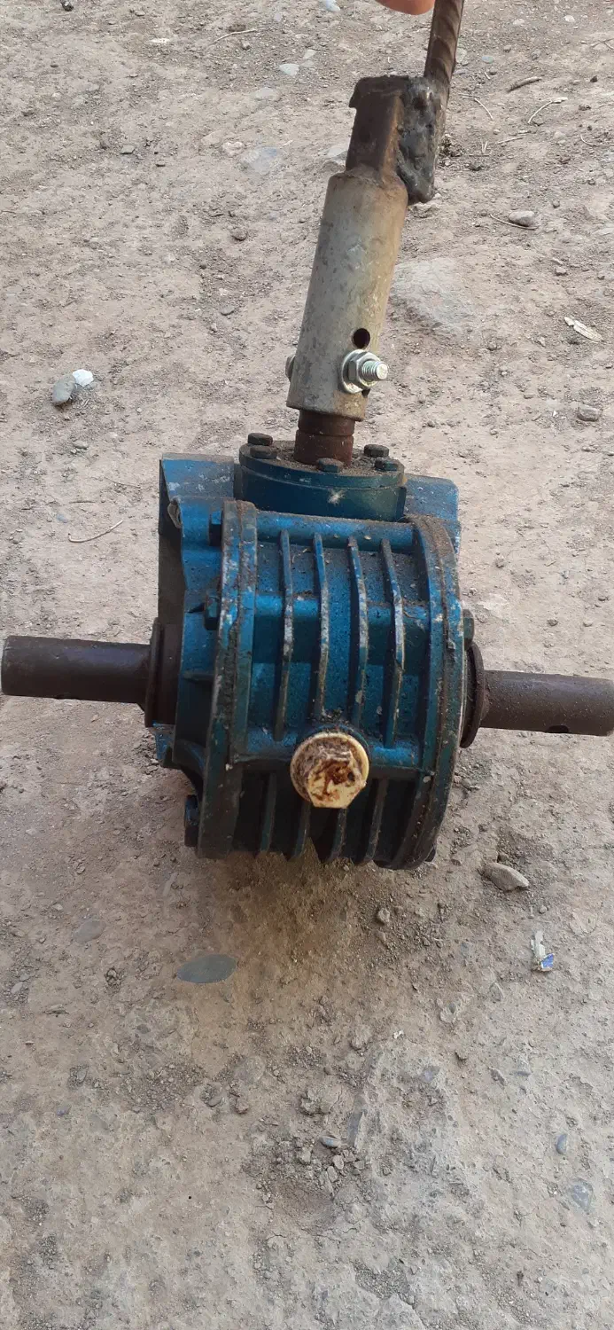 گیربکس دریچه سقف گلخانه|ماشین‌آلات صنعتی|خمین, |دیوار