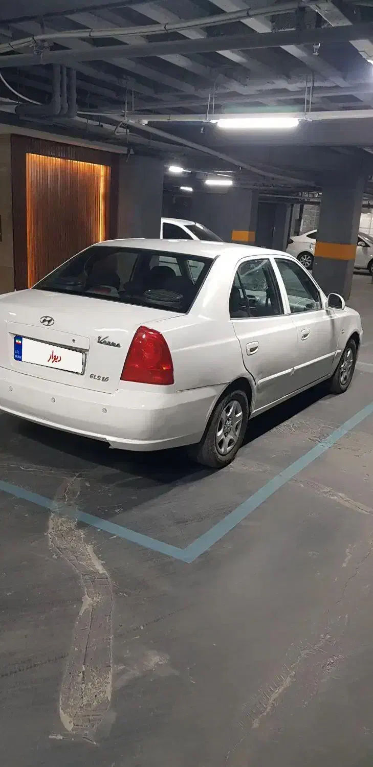 هیوندای ورنا، مدل ۸۳، سفید|خودرو سواری و وانت|کرمان, |دیوار