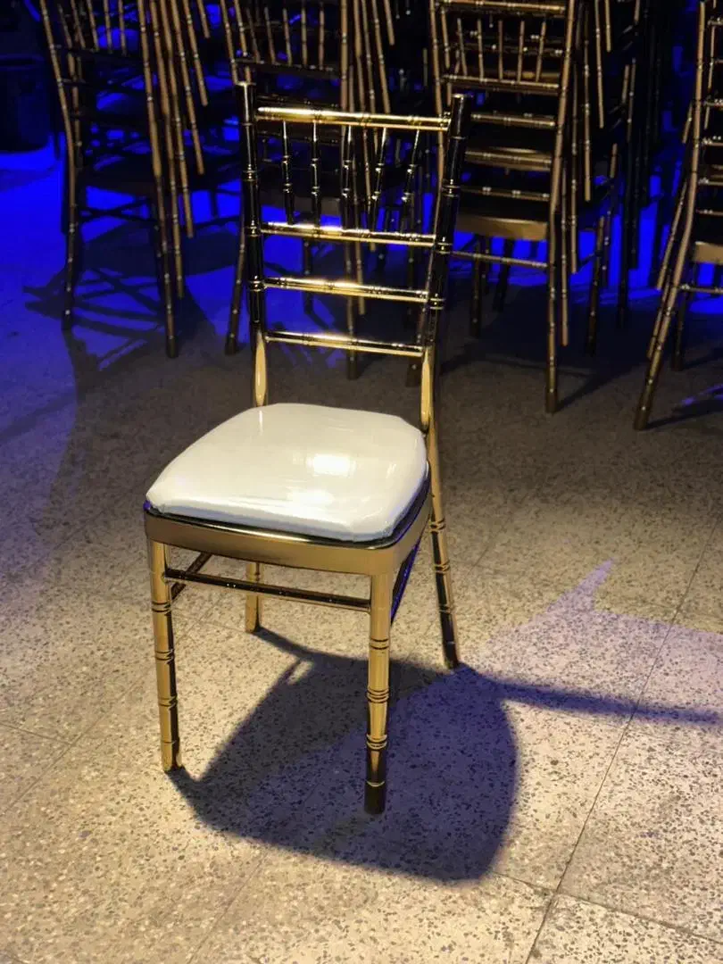 اجاره میزوصندلی تاشومخمل وشیواری آبکاریpvd|خدمات پذیرایی، مراسم|قزوین, |دیوار