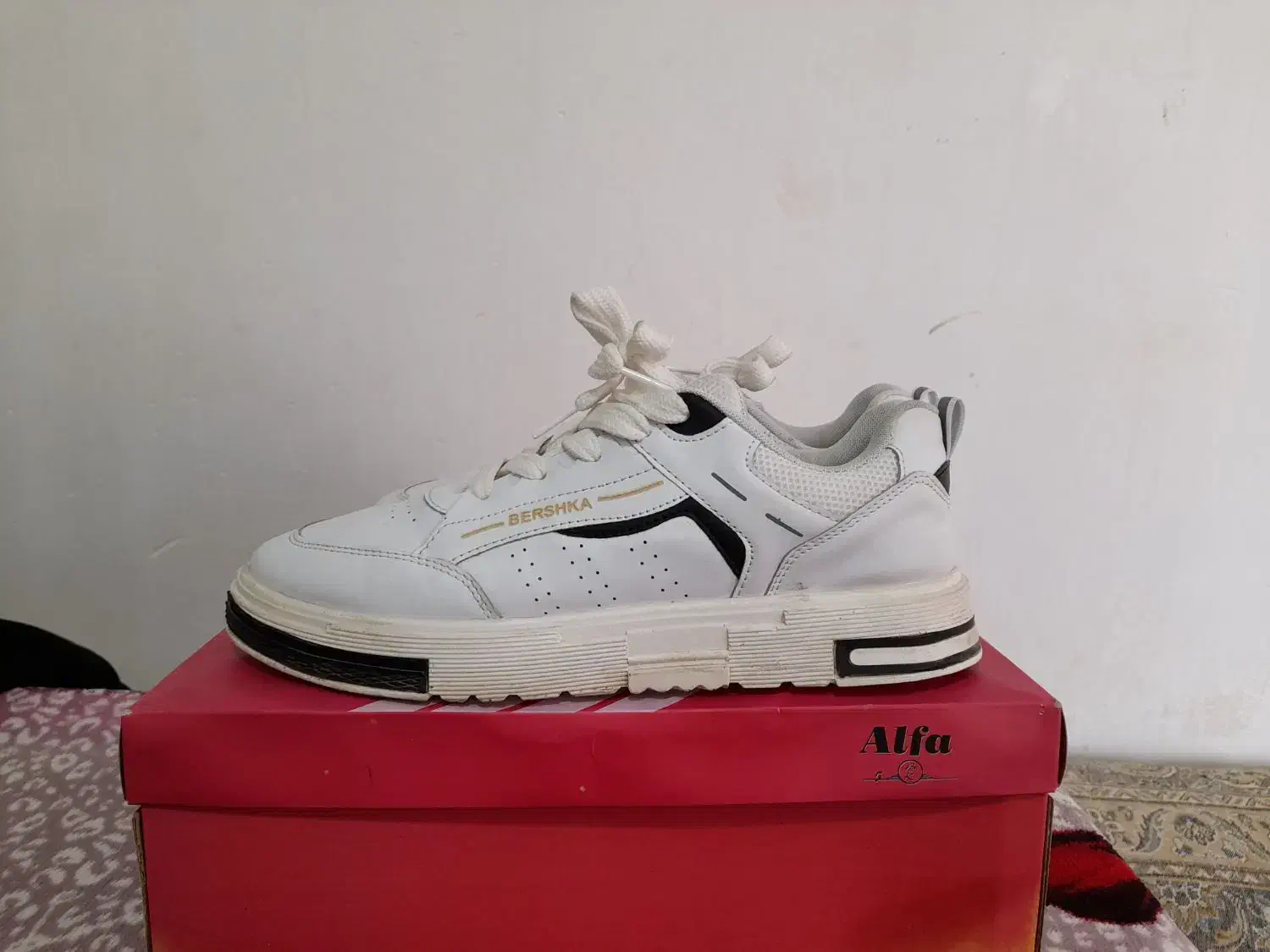 کتونی مردانه|کیف، کفش، کمربند|الشتر, |دیوار