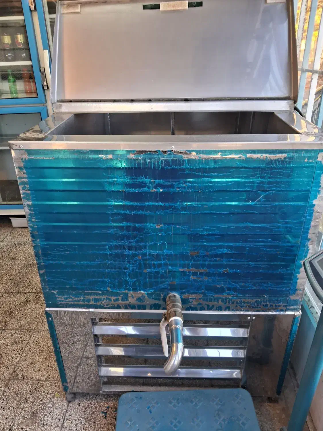 شیر سرد کن ۳۰۰ کیلویی|فروشگاه و مغازه|قوچان, |دیوار