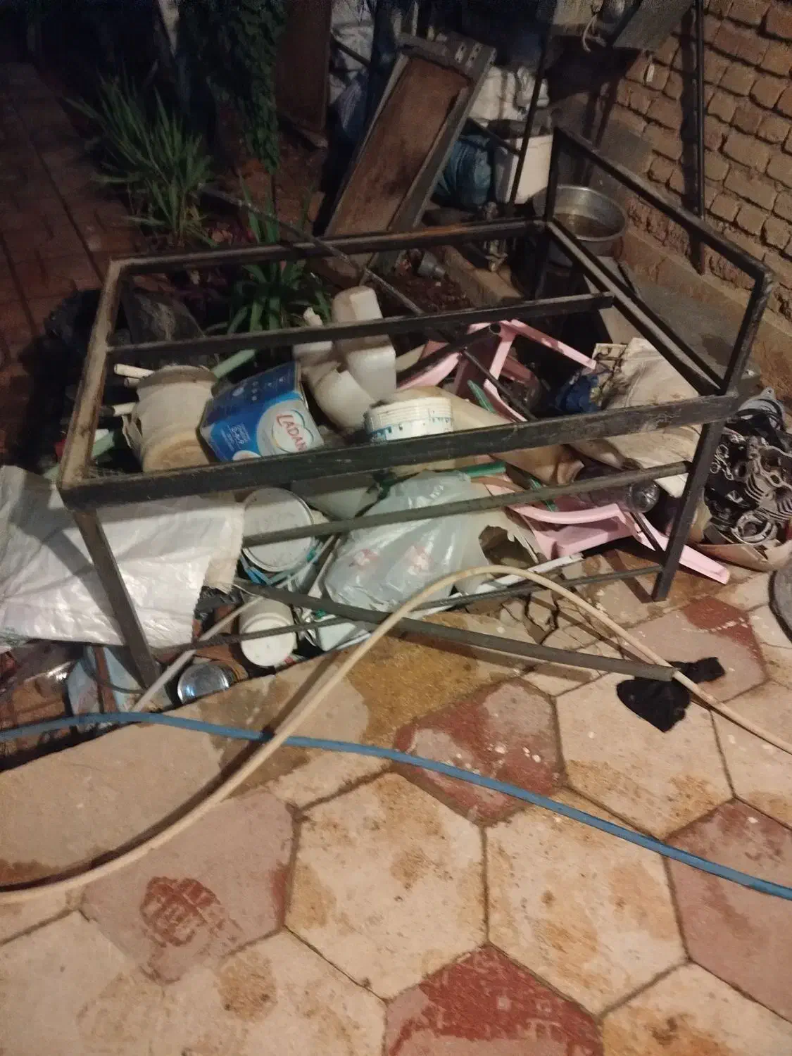 آهن دست دو|مصالح و تجهیزات ساختمان|شیراز, شهرک مطهری|دیوار