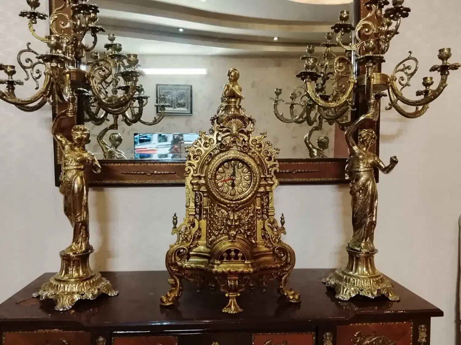 ساعت و شمعدان برنز کلکسیونی|کلکسیون اشیاء عتیقه|مشهد, شهید بهشتی|دیوار