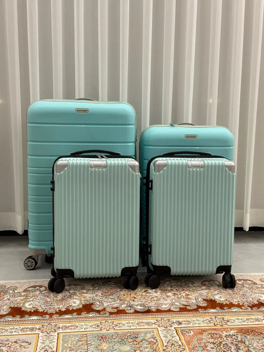 فروش ۴ عدد چندان|کیف، کفش، کمربند|خمام, |دیوار