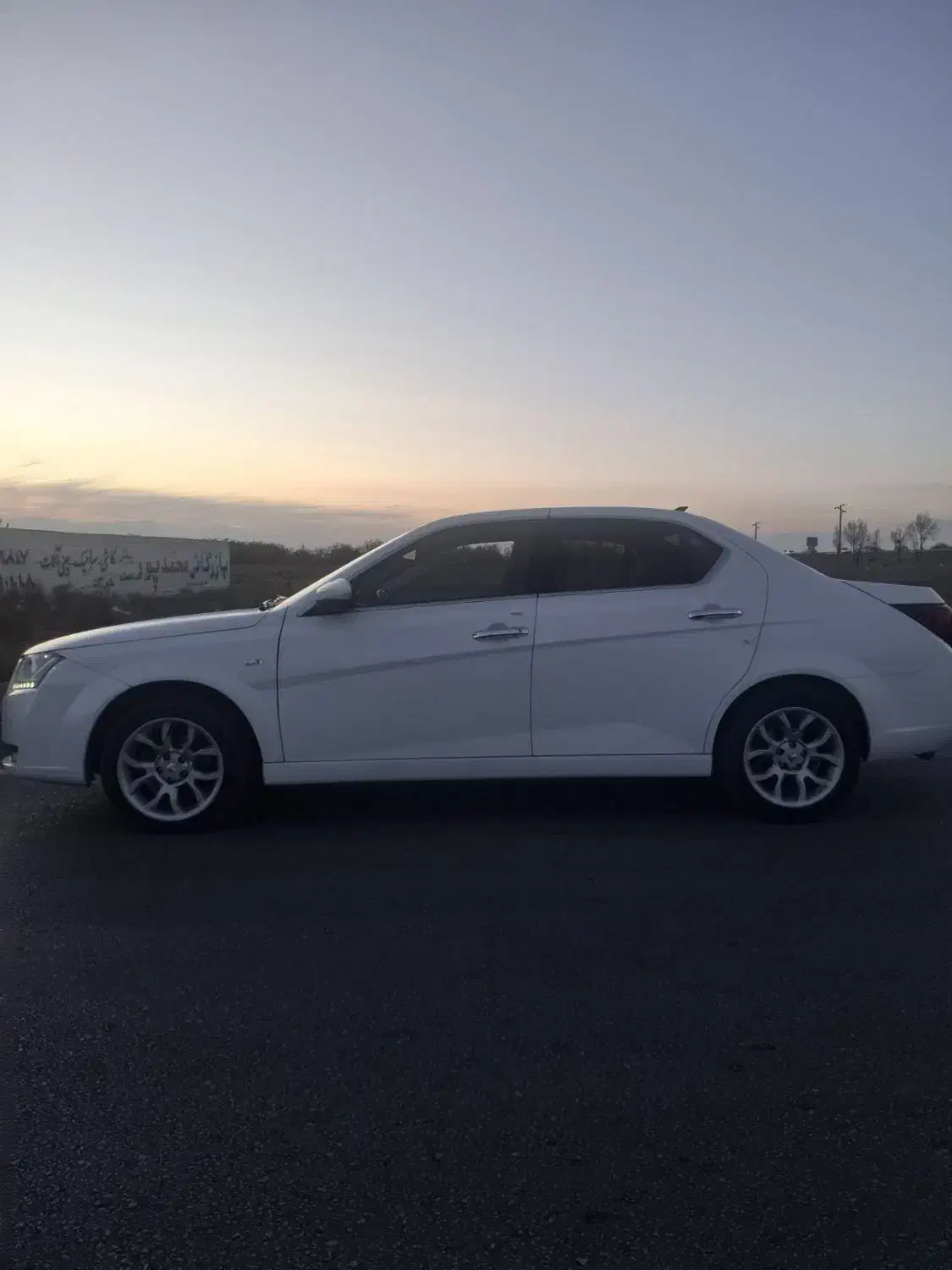 فروش یک دستگاه دنا پلاس توربو اتومات مدل ۴۰۱|خودرو سواری و وانت|عجب شیر, |دیوار