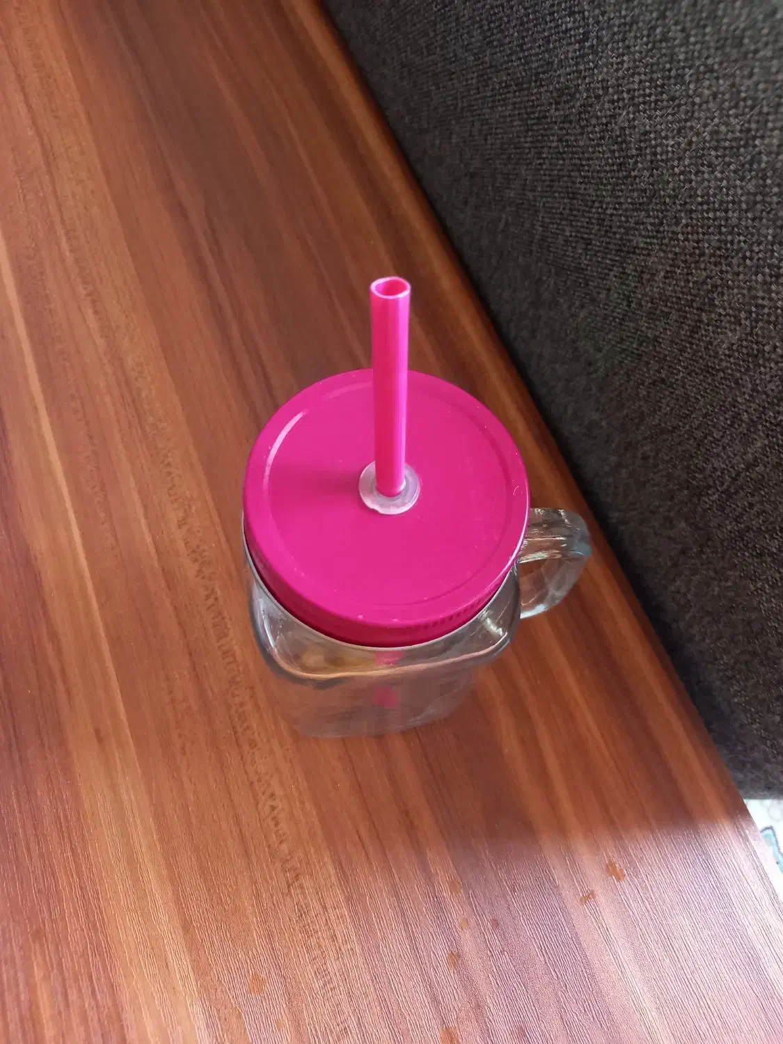 لیوان درب دار با نی نو هست|ظروف سرو و پذیرایی|کرمانشاه, |دیوار