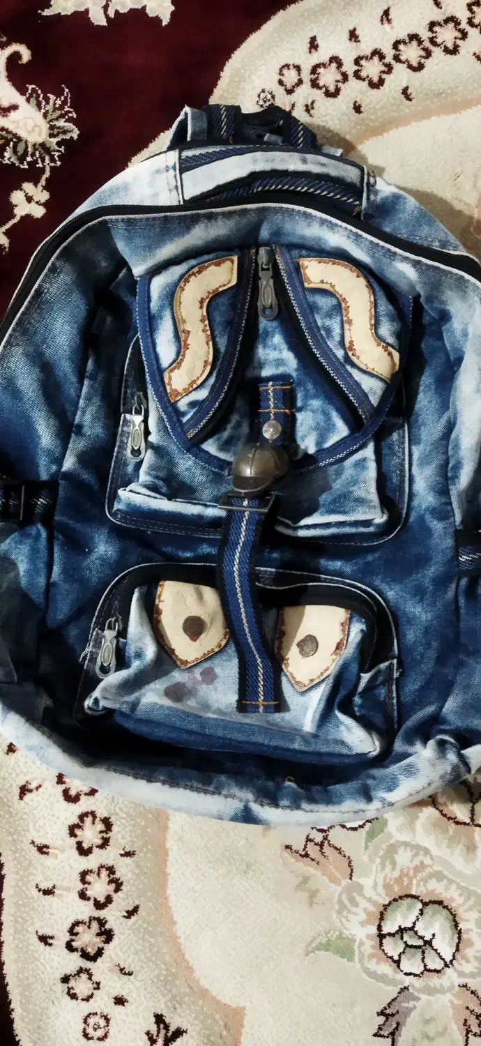 کیف لی جنس خوب رنگ آبی|کیف، کفش، کمربند|ساوه, |دیوار