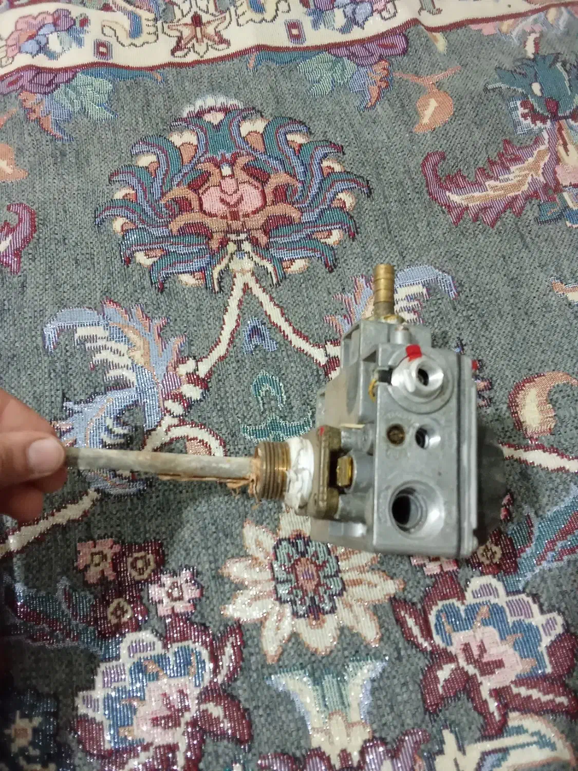 لگلاتور و مشعل آبگرمکن ایستاده|آبگرمکن، پکیج، شوفاژ|ورامین, خیر آباد|دیوار