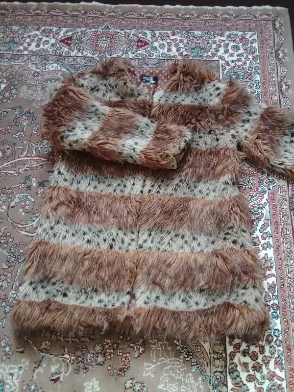 فروش یک کت خز|لباس|سقز, |دیوار