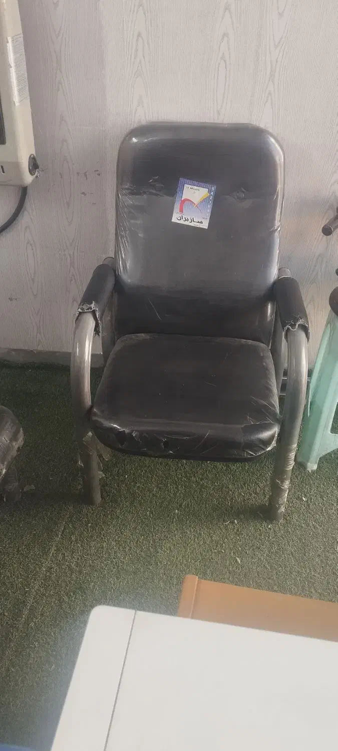 صندلی انتظار|صندلی و نیمکت|سقز, |دیوار