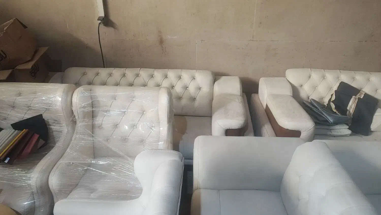 تولیدی مبلمان راحتی|مبلمان خانگی و میز عسلی|تبریز, |دیوار