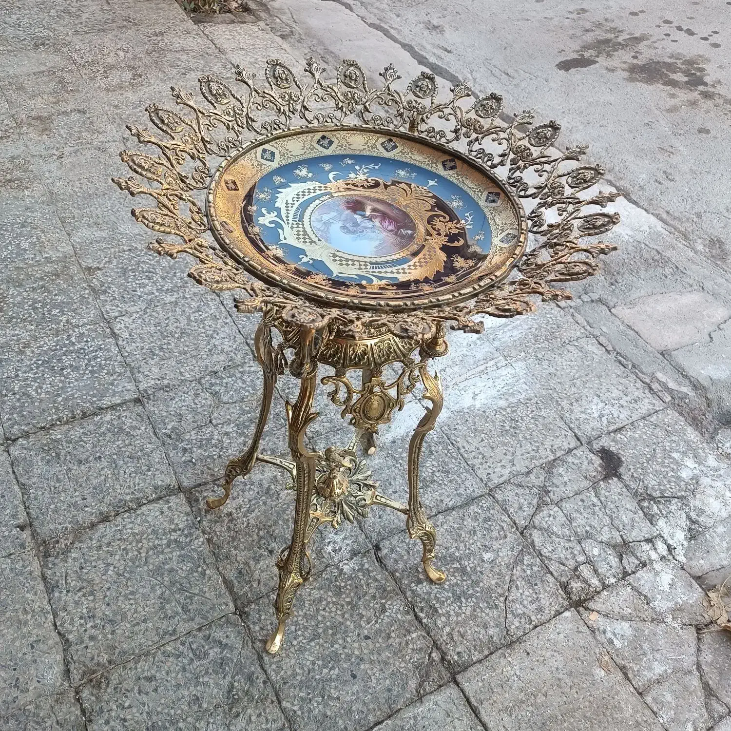 میوه خوری کنار سالنی برنز|صنایع دستی و سایر لوازم تزئینی|قم, سالاریه|دیوار