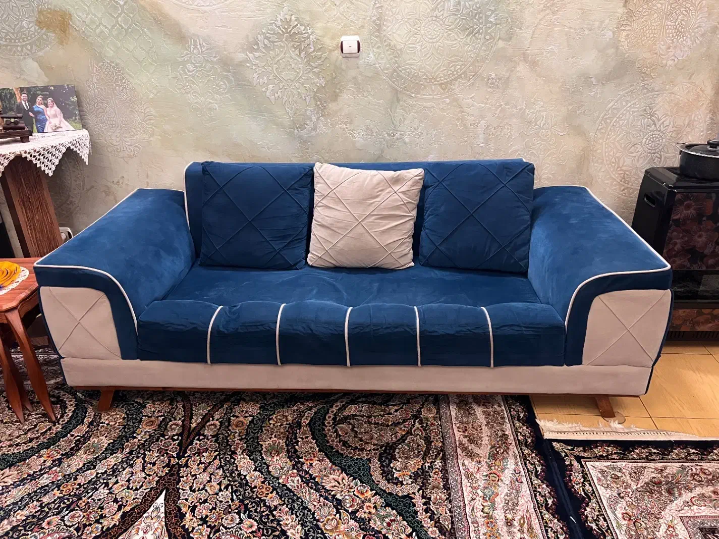 فروش فوری مبل ۷ نفره و میز ناهار خوری ۶ نفره|مبلمان خانگی و میز عسلی|تنکابن, |دیوار