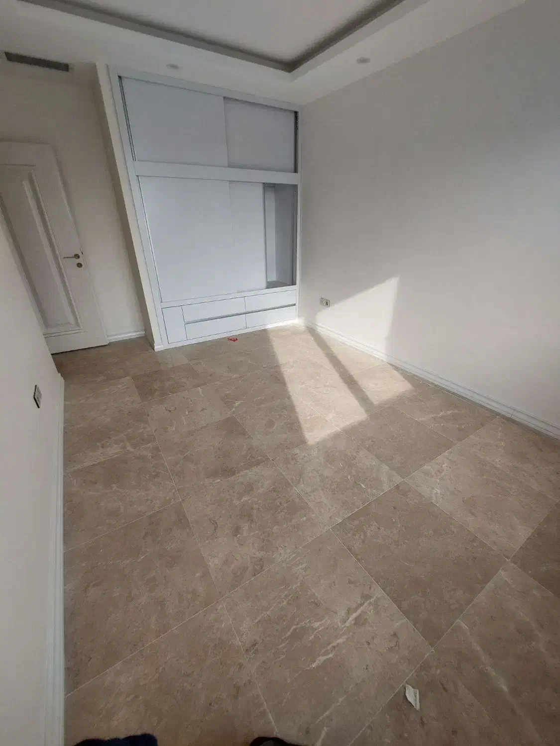 ۱۲۵ متر ۳ خواب / آماده تخلیه / شیک