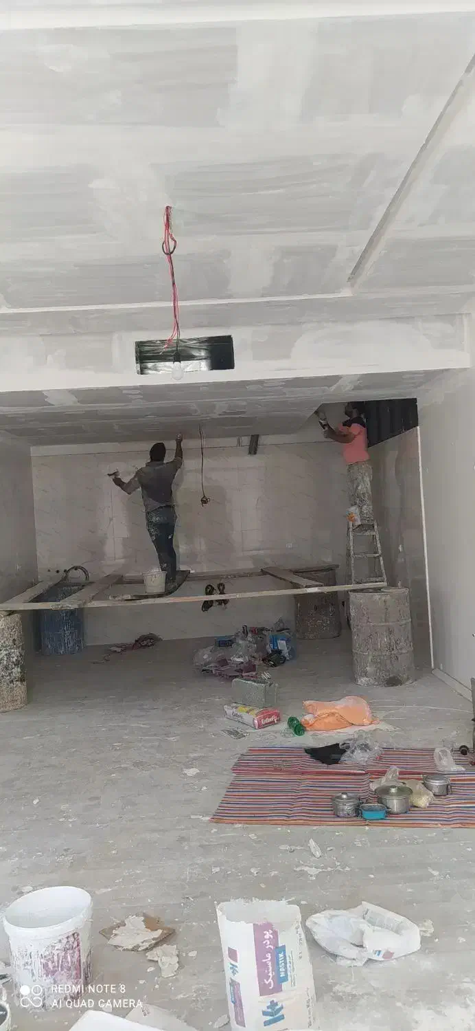 نقاشی و تزیینات داخلی ساختمان|خدمات پیشه و مهارت|شبستر, |دیوار