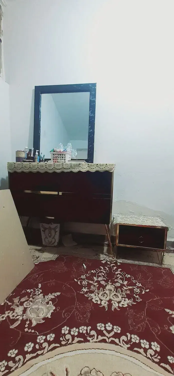 حمیدیه|تخت و سرویس خواب|حمیدیه, |دیوار