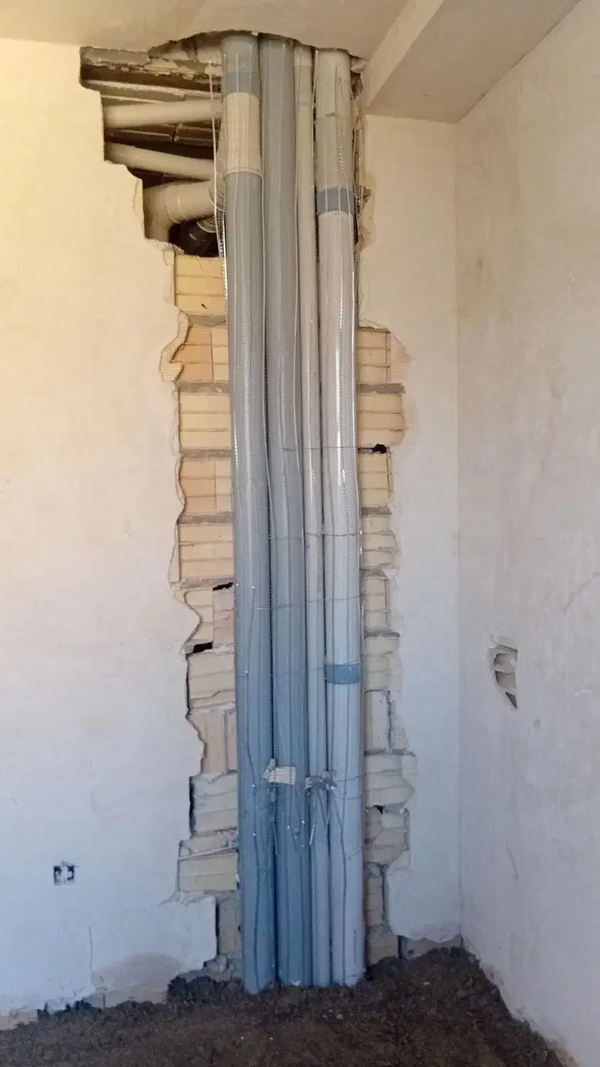 لوله کشی سردوگرم پنج لایه.لوله کشی فاضلاب .|خدمات پیشه و مهارت|اردبیل, |دیوار