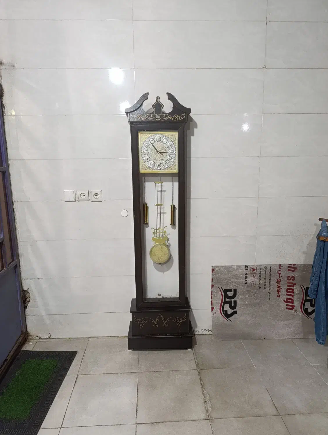 ساعت کاملا سالم.|ساعت دیواری و تزئینی|بندر ماهشهر, |دیوار