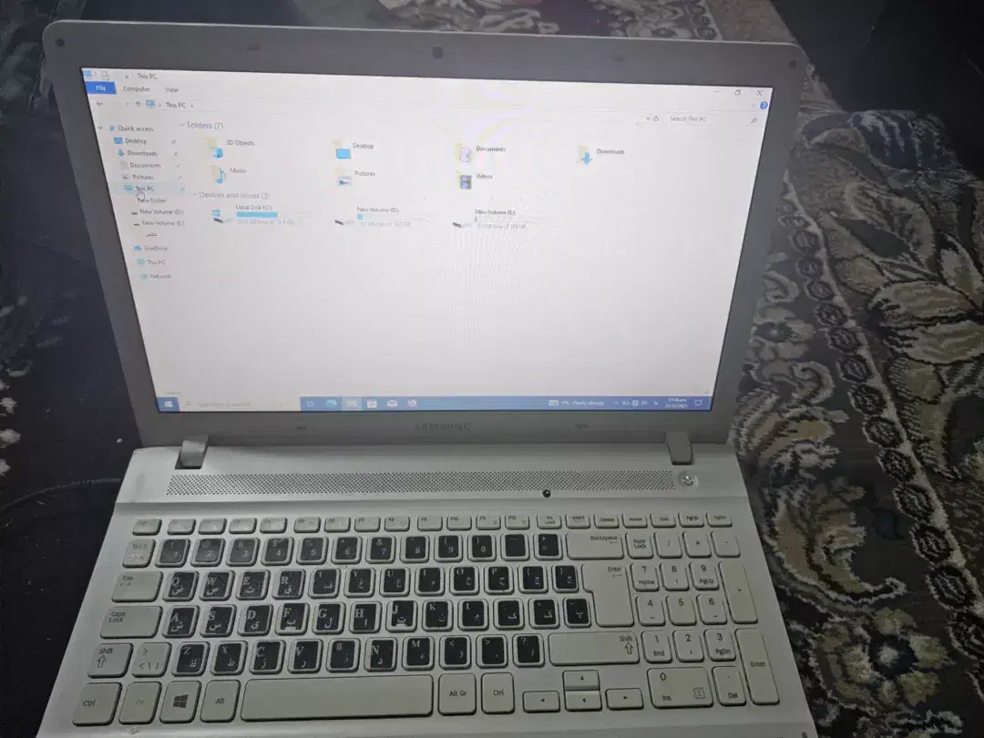 لپ تاپ سامسونگ   گوشی معاوضه داره|رایانه همراه|تهران, هفت حوض|دیوار