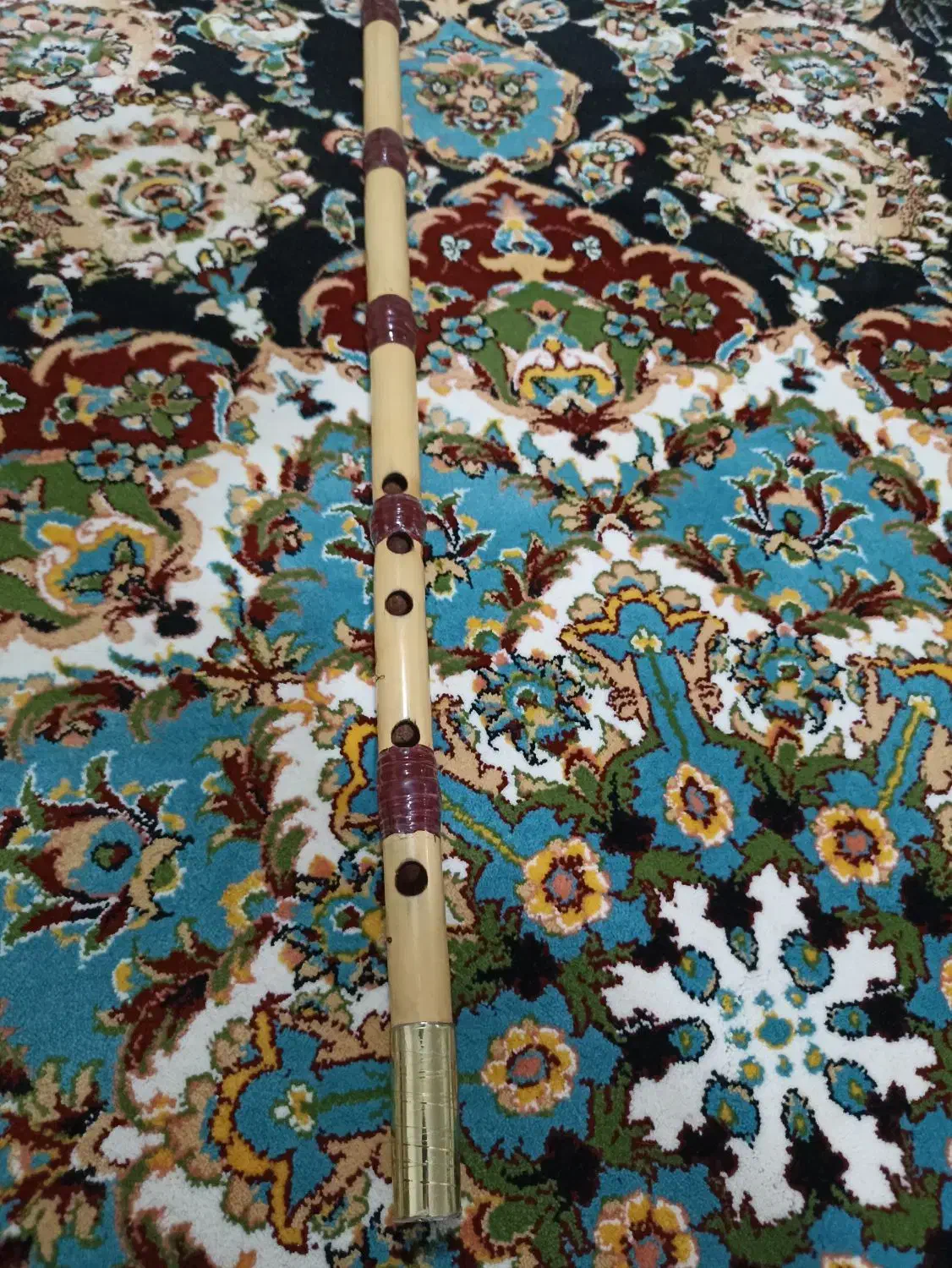 نی هفت بند|سازهای بادی|پارسآباد, |دیوار