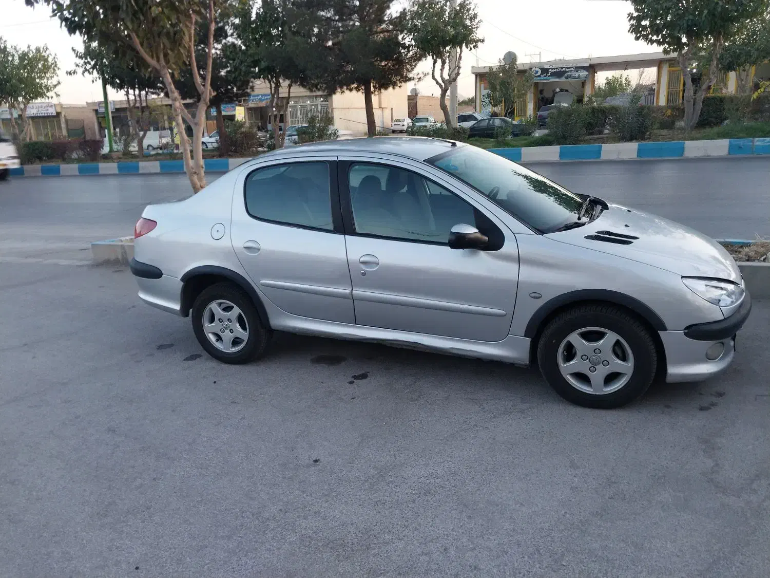 206 sd v19|خودرو سواری و وانت|لنجان, |دیوار