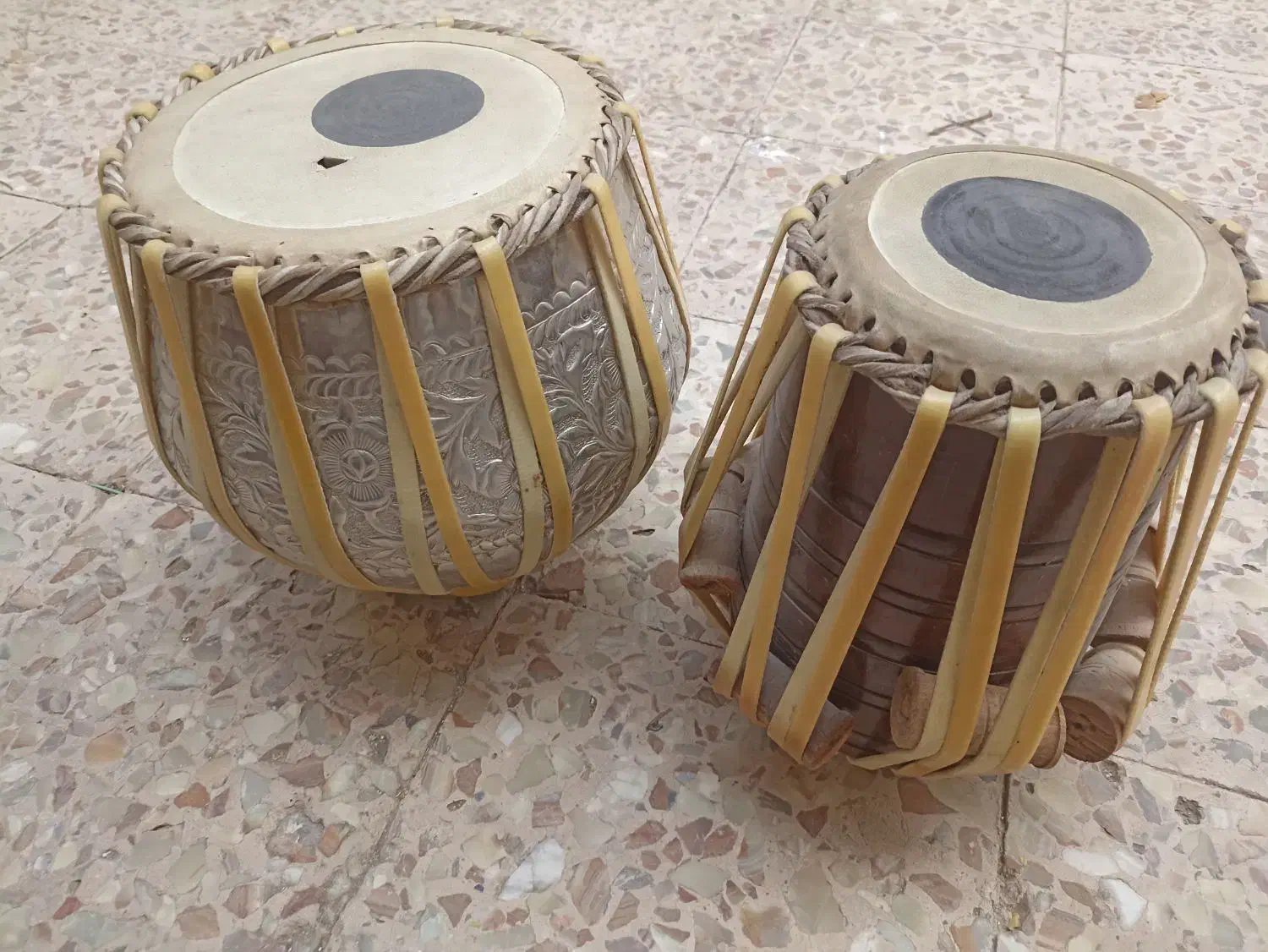 طبلا هندی|درام و پرکاشن|کرمان, |دیوار