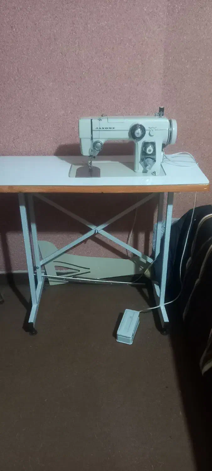 چرخ صنعتی ژانومه ۶۸۰|چرخ خیاطی و ریسندگی|اصفهان, شهرک کاوه|دیوار