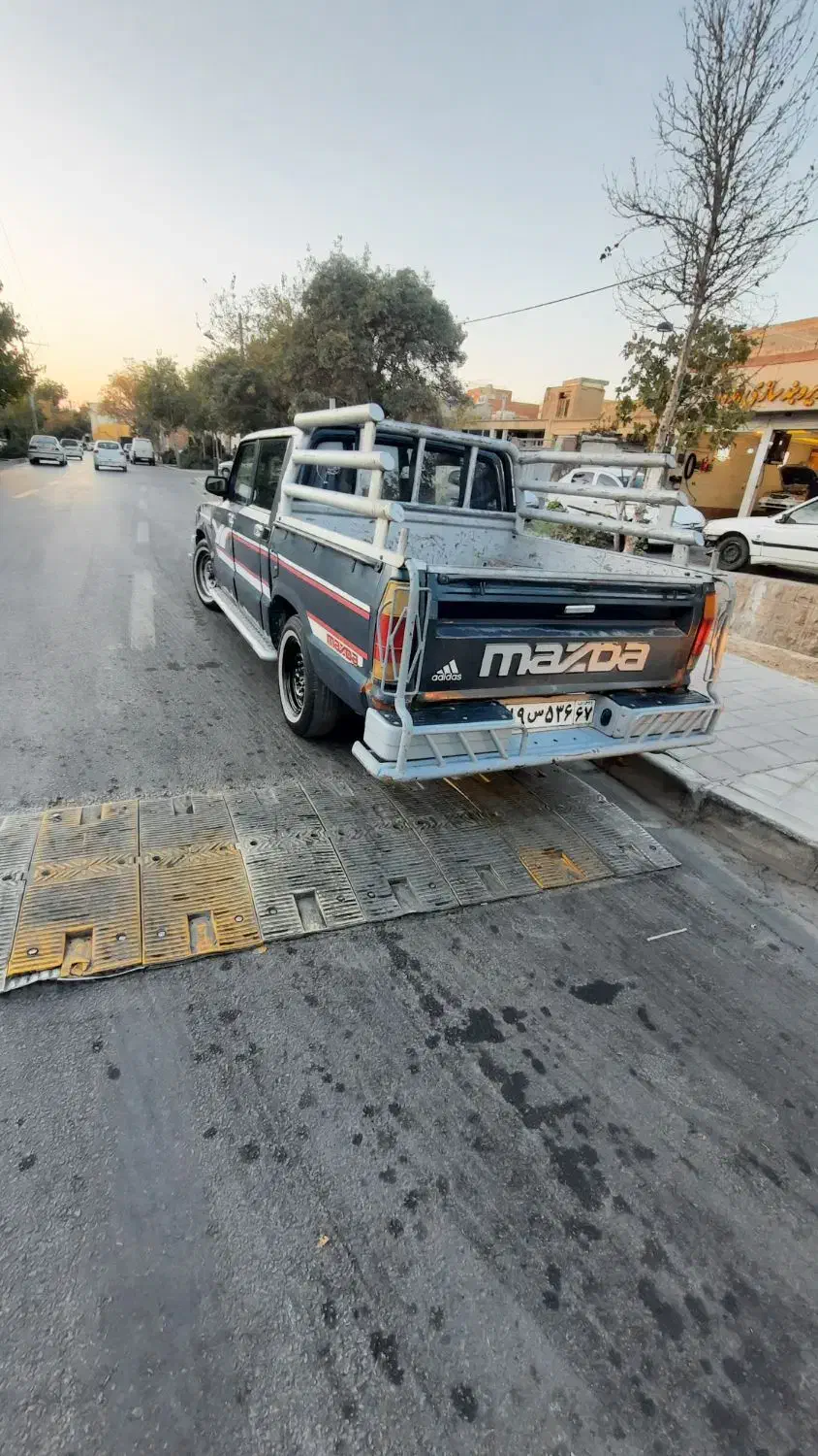 مزدا دوکابین بی رنگ|خودرو سواری و وانت|اصفهان, شهرک امام خمینی|دیوار