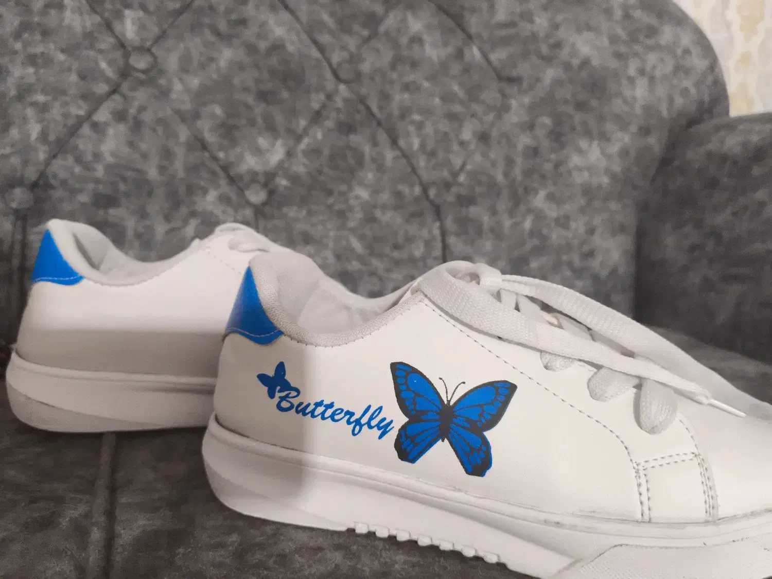 کتونی|کیف، کفش، کمربند|بروجرد, |دیوار