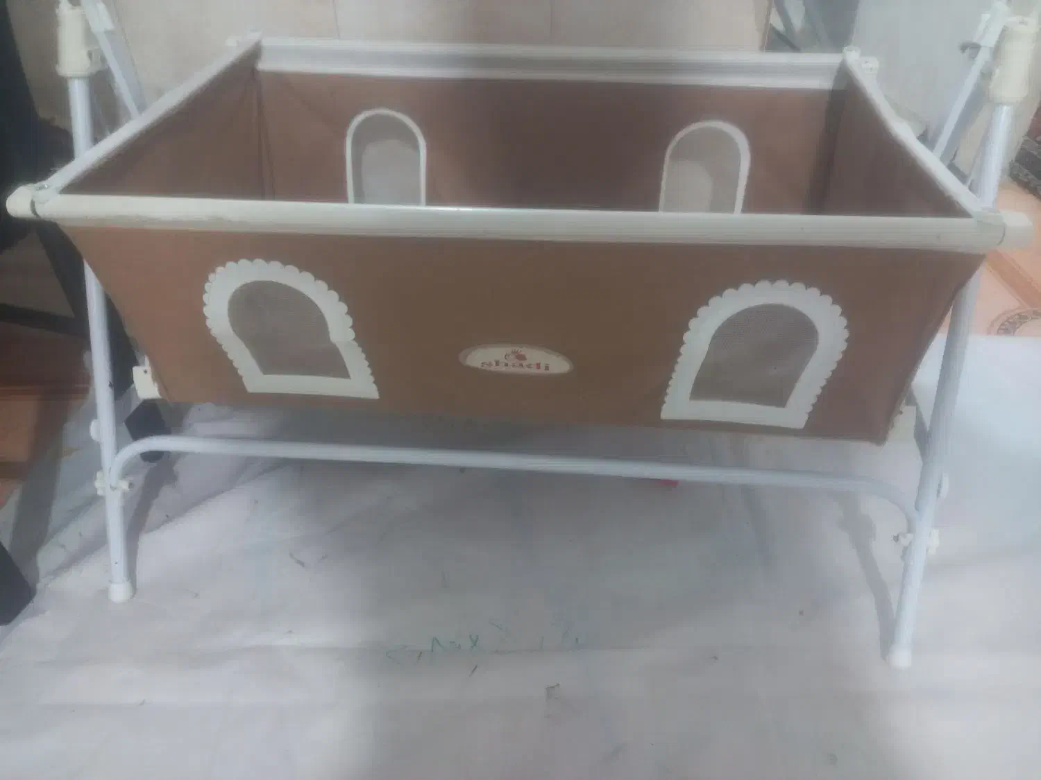 گهواره|اسباب و اثاث بچه|نیشابور, خط کاشمر|دیوار