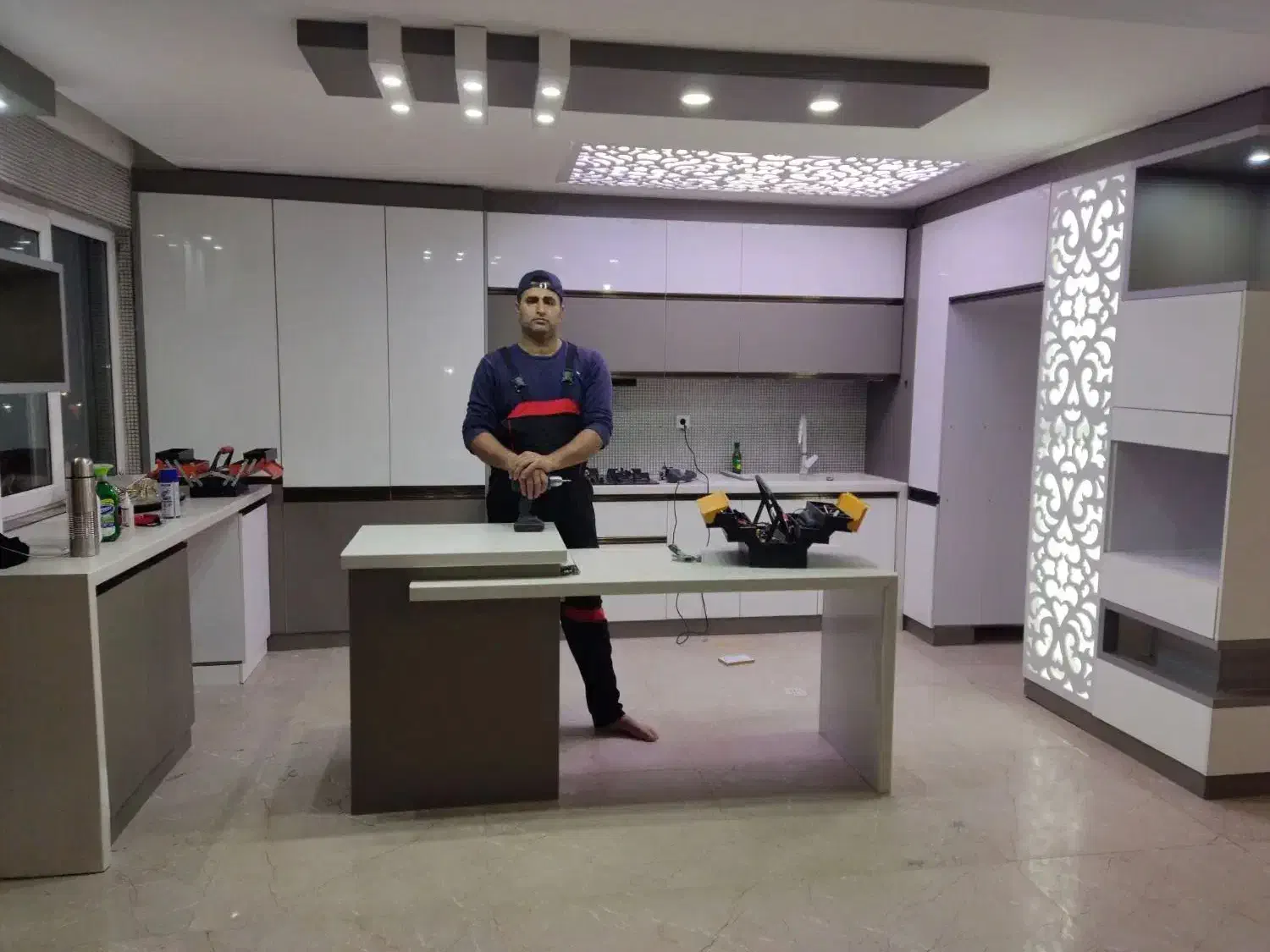 ساخت،نصب،تعمیر وتغییرات کابینت اشپزخانه کمددیواری|خدمات پیشه و مهارت|قزوین, |دیوار