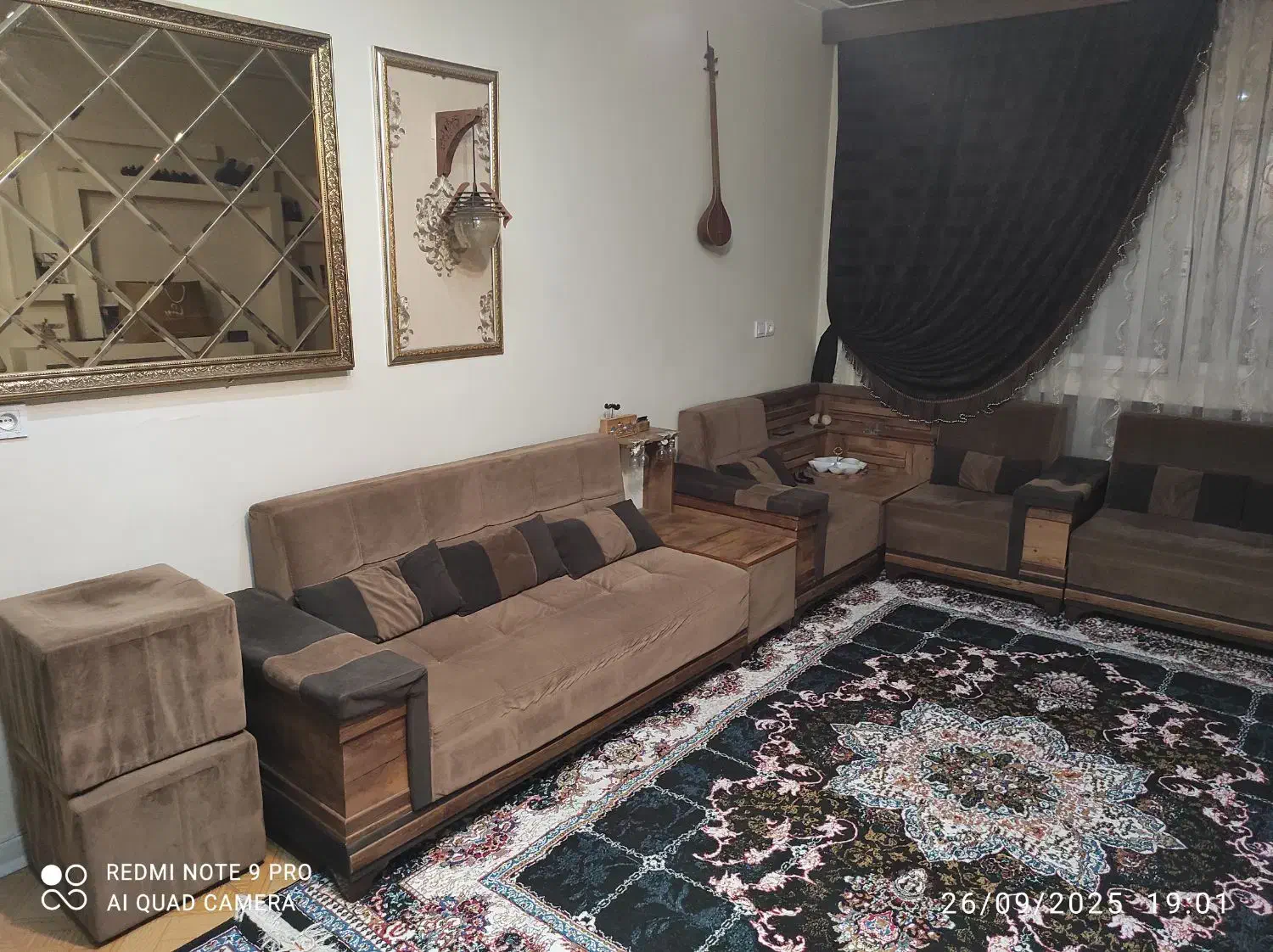 مبل شش نفره با چوب روسی|مبلمان خانگی و میز عسلی|تهران, سلسبیل جنوبی|دیوار