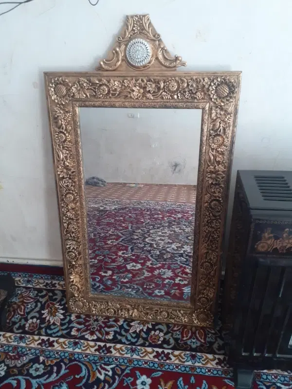 اینه|آینه|اردبیل, |دیوار