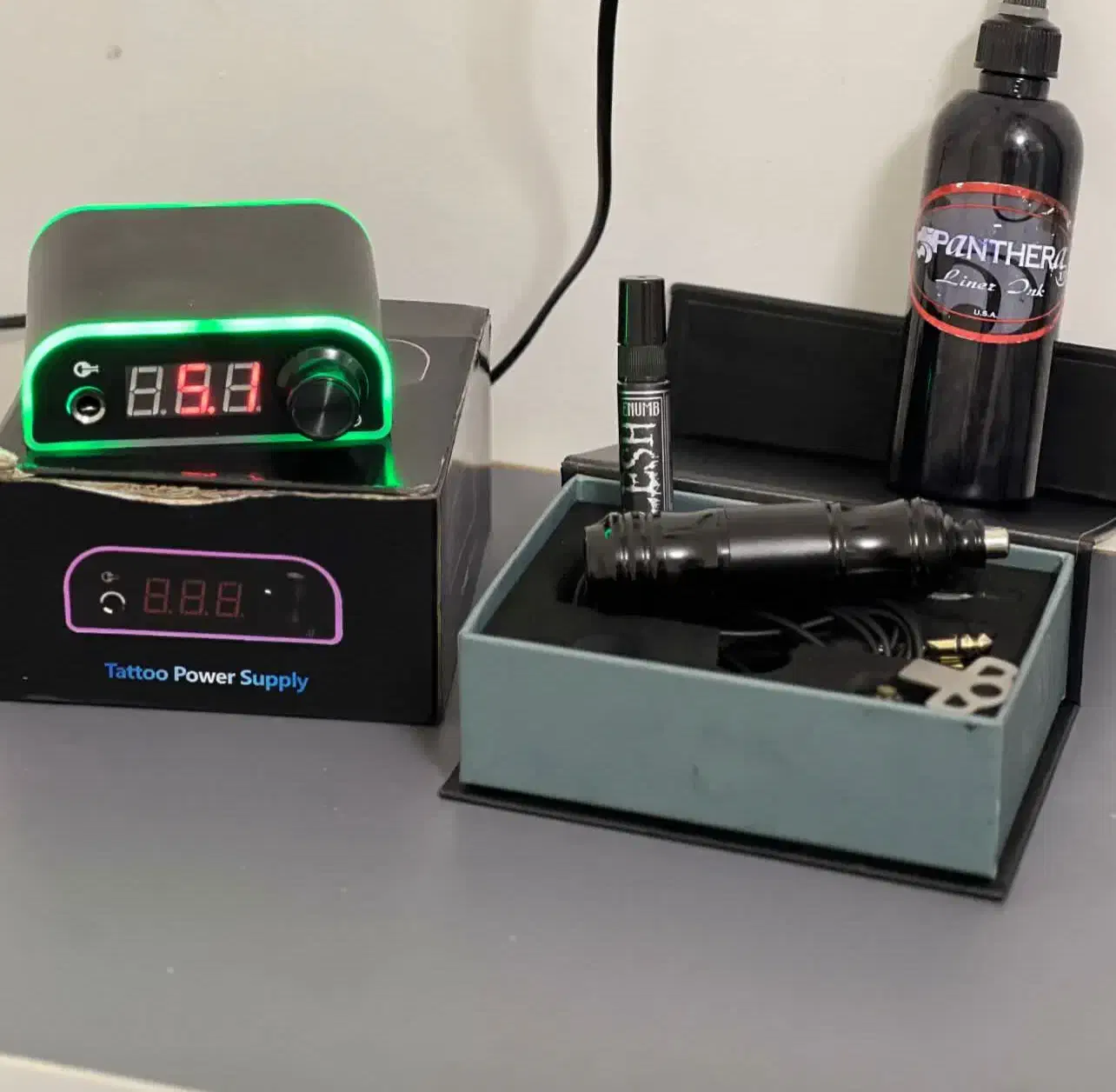 برای فروش|آرایشی، بهداشتی، درمانی|لشت نشا, |دیوار