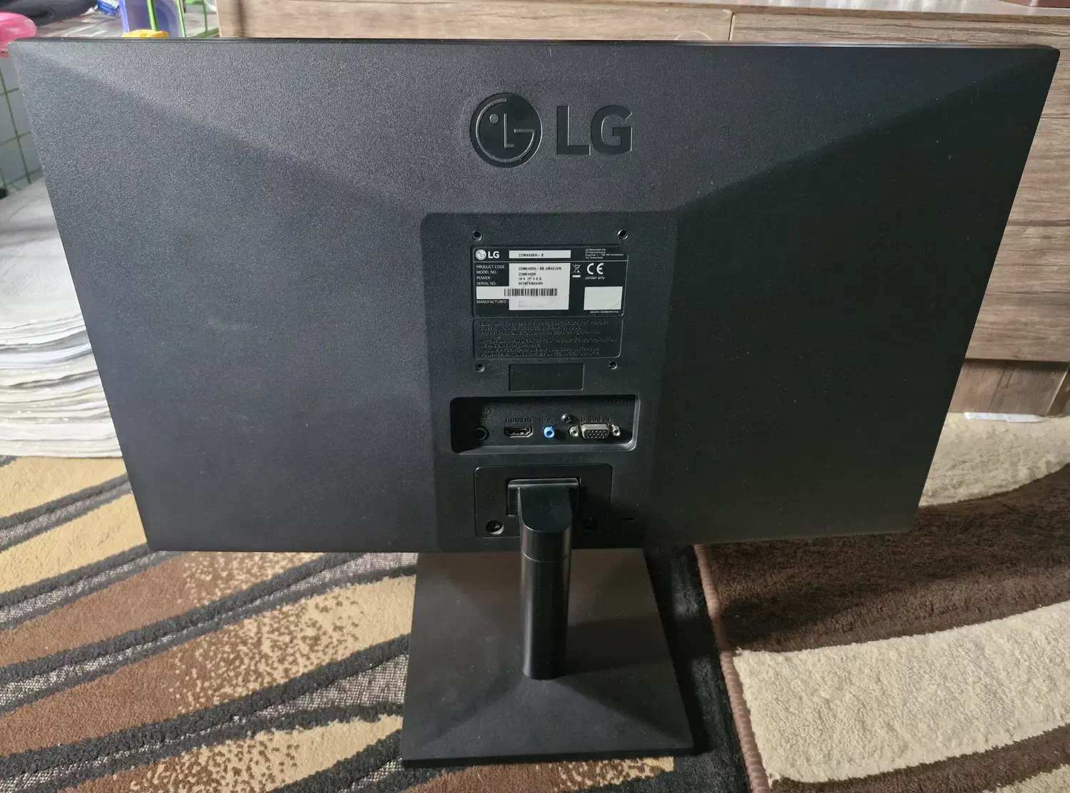 مانیتور LG 22 اینچ فول اچ دی|قطعات و لوازم جانبی رایانه|اسلام‌شهر, شهرک قائمیه|دیوار