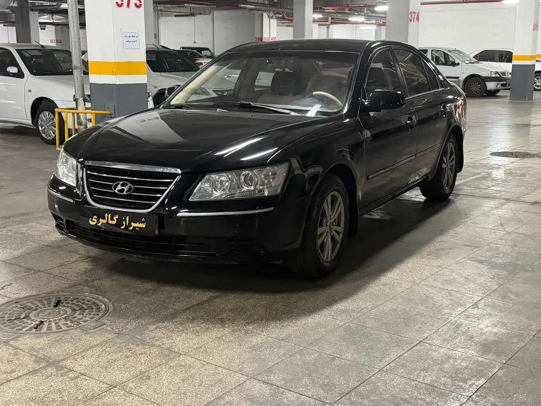 سوناتا 2008رنگ مشکی|خودرو سواری و وانت|شیراز, شاهچراغ|دیوار