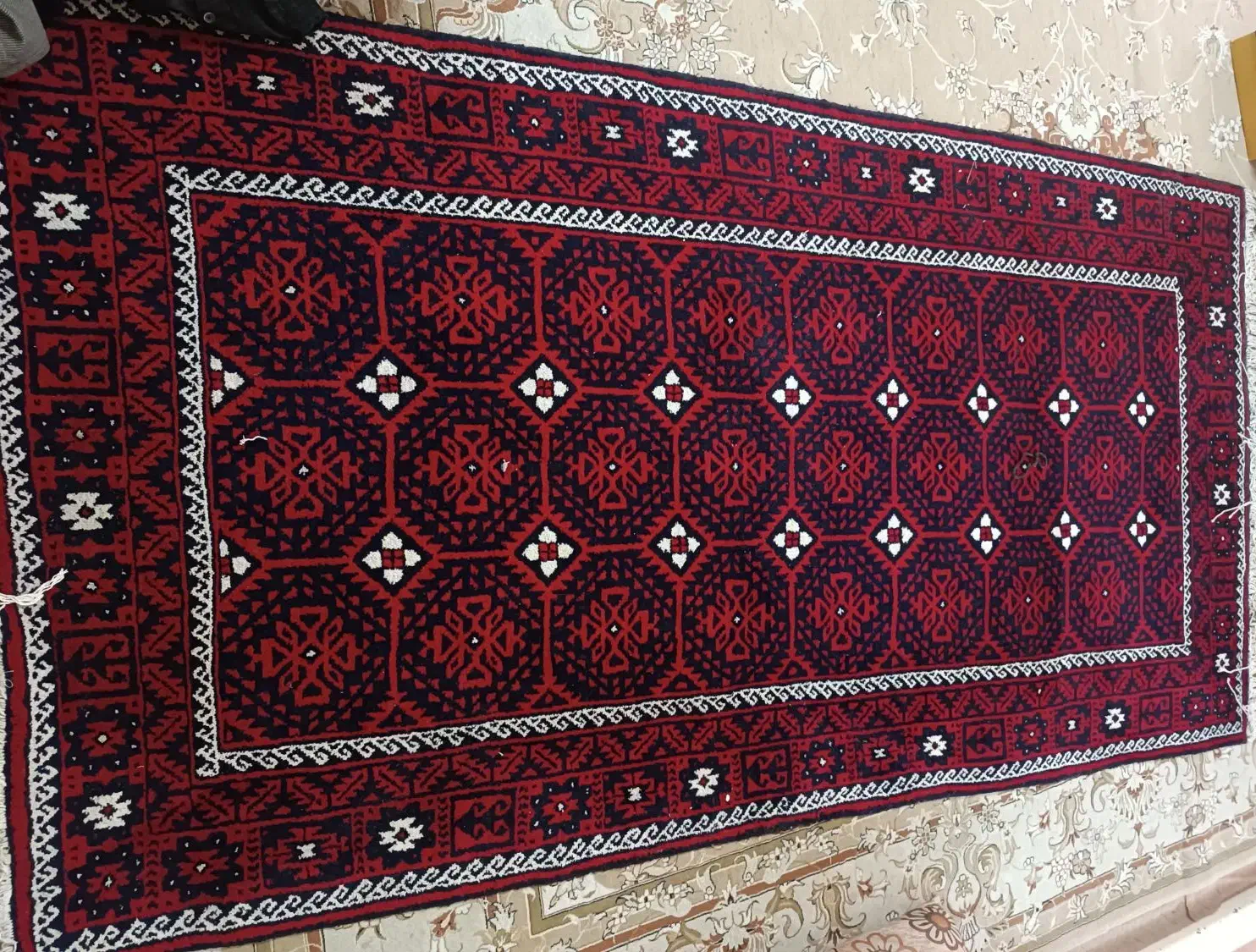 قالیچه دستی|فرش|سبزوار, امیر کبیر|دیوار