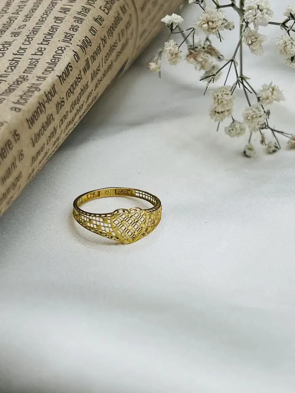 طلا با اجرت زیر ده درصد میخوای بهم پیام بده|جواهرات|یزد, |دیوار