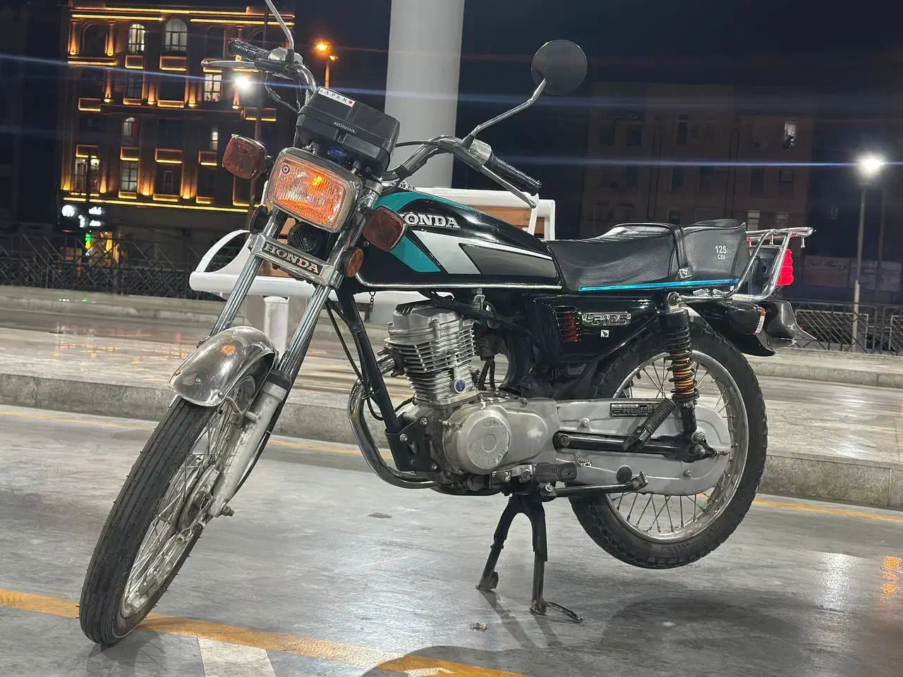 هوندا ۱۲۵ سپند وحشی تمیز|موتورسیکلت|اندیشه, اندیشه فاز ۶|دیوار