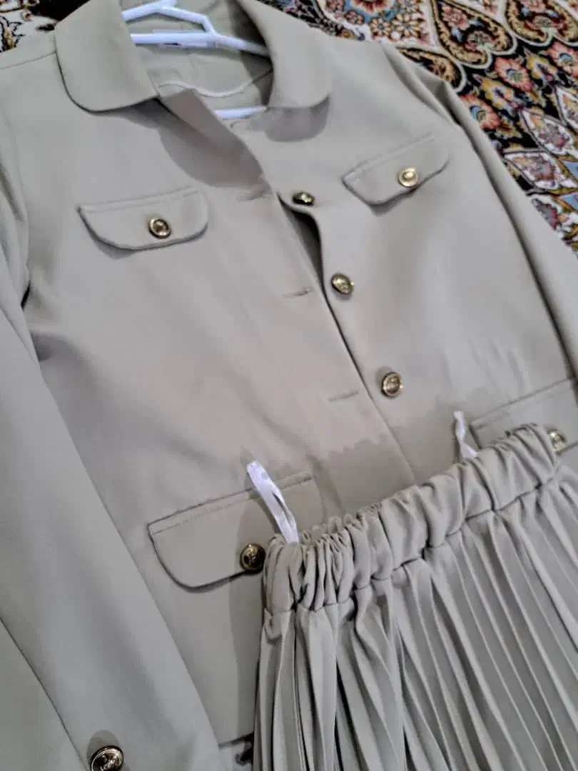 کت و دامن سبز|لباس|آزادشهر, |دیوار