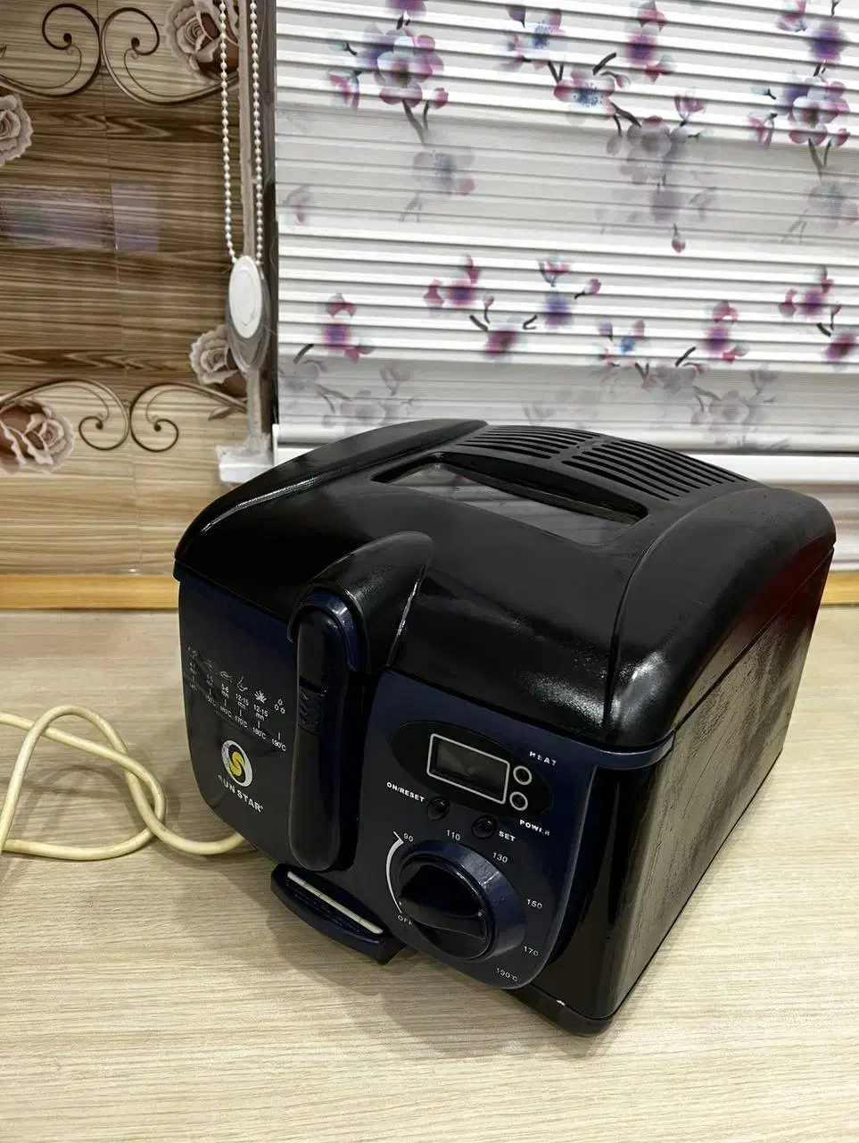 **سرخ کن **|سایر لوازم برقی|رشت, دیانتی|دیوار