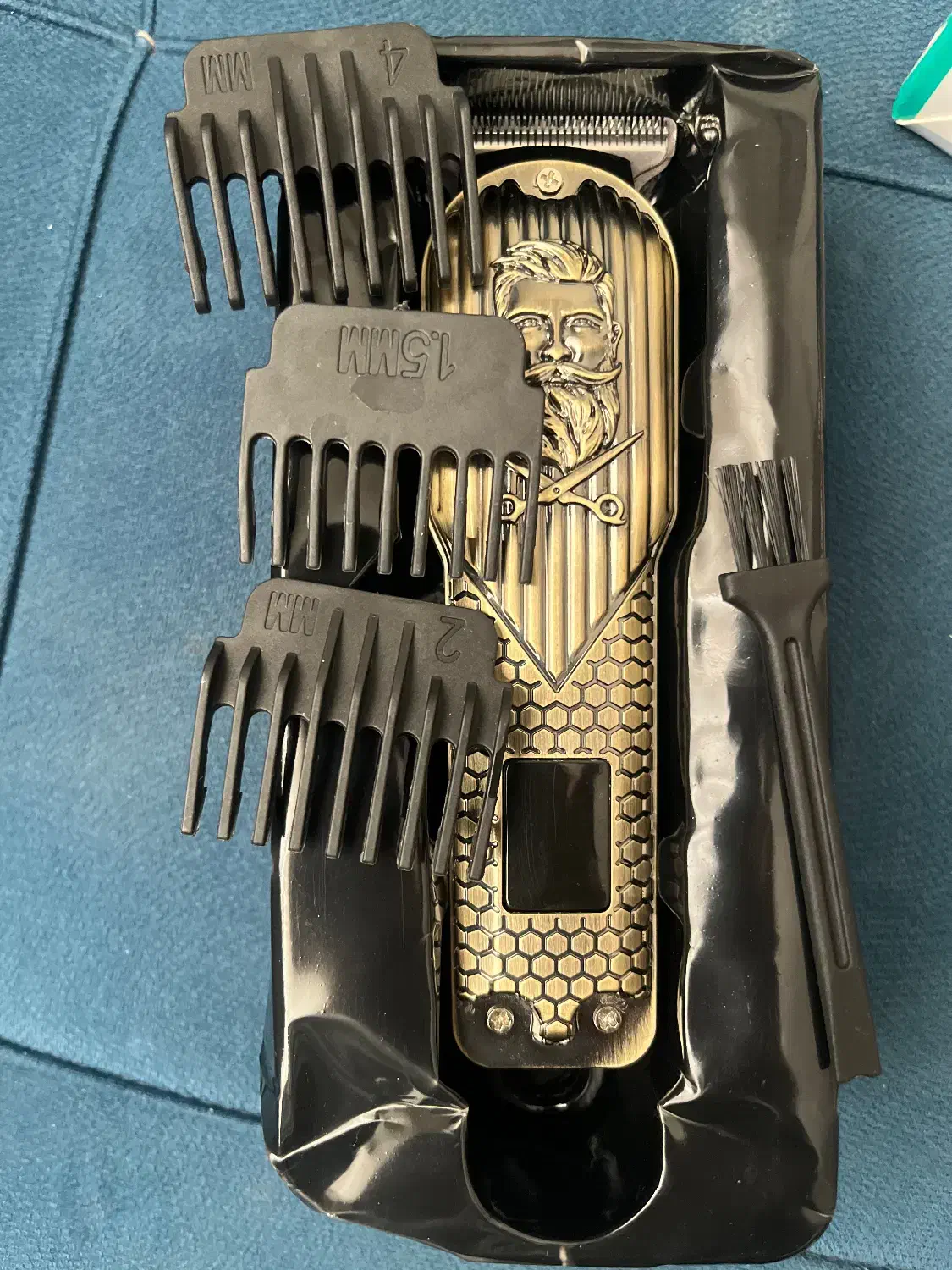 ماشین اصلاح حرفه‌ایBuytiti MR|آرایشگاه و سالن‌های زیبایی|رباط‌کریم, رباط‌کریم|دیوار