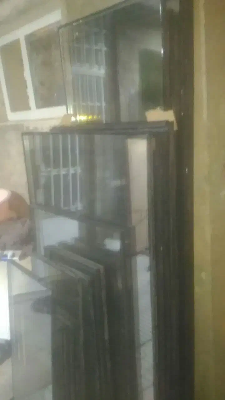 شیشه ساختمانی توانا|خدمات پیشه و مهارت|شیراز, سلطان آباد|دیوار