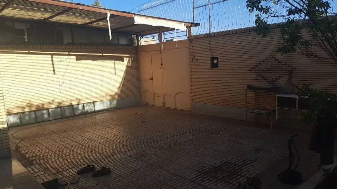 تک برگ آماده انتقال موقع معامله تخفیف داده میشود|فروش خانه و ویلا|مبارکه, |دیوار